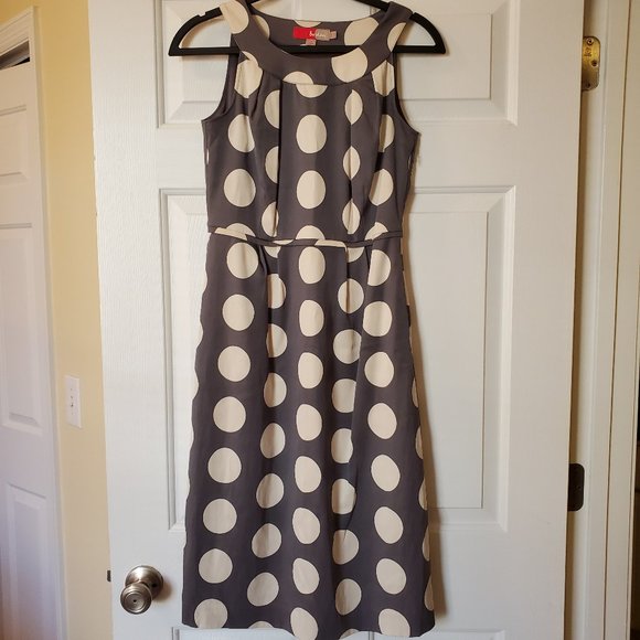 Boden Dresses & Skirts - Boden Grey Sleeveless Dress White Polka Dots Size 4L
